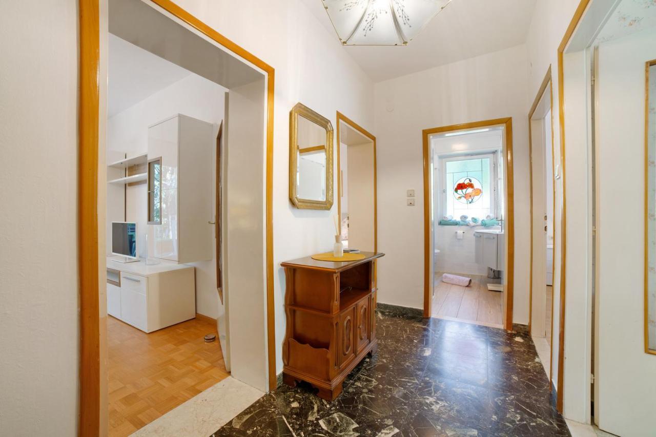 Sabine - Edith Apartment *
